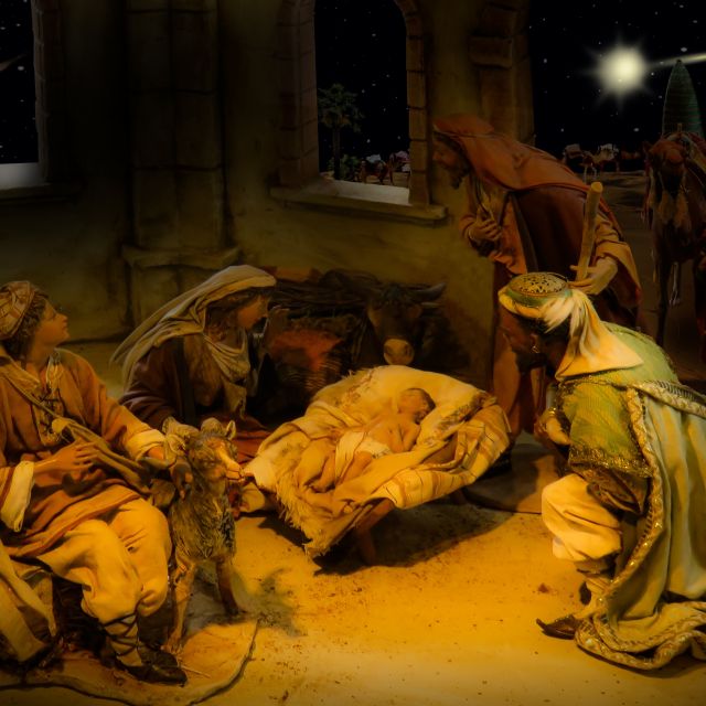 Die Krippe von Bethlehem bleibt aller Zeiten Wendepunkt, aller Liebe Höhepunkt, aller Anbetung Mittelpunkt, alles Heiles Ausgangspunkt.