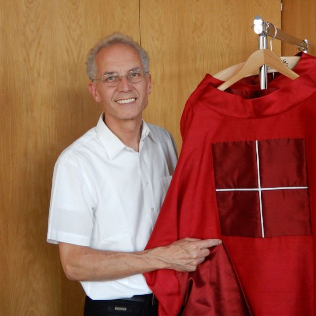 Bruder Elmar ist Küster im Limburger Dom