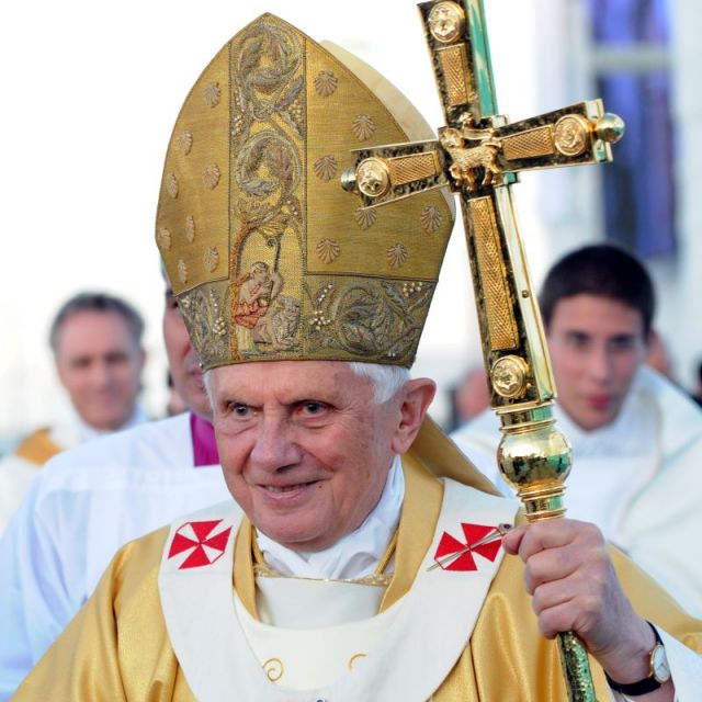 Papst Benedikt XVI. 2010 (© flickr, CC, Catholic Church England and Wales)